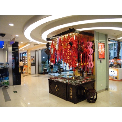 glass optical display cabinet102
